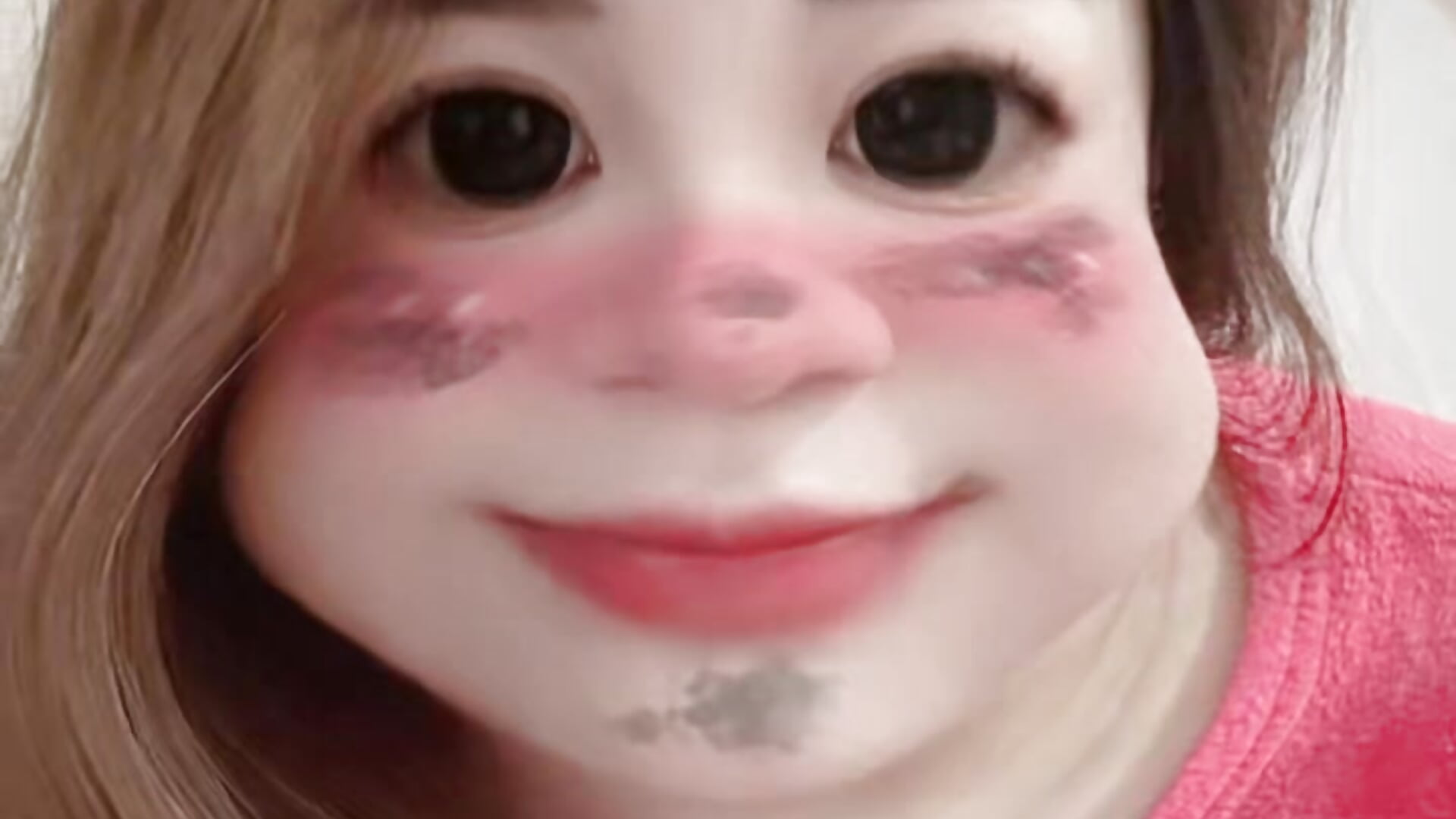 hehe – video af Rika-i cam-model