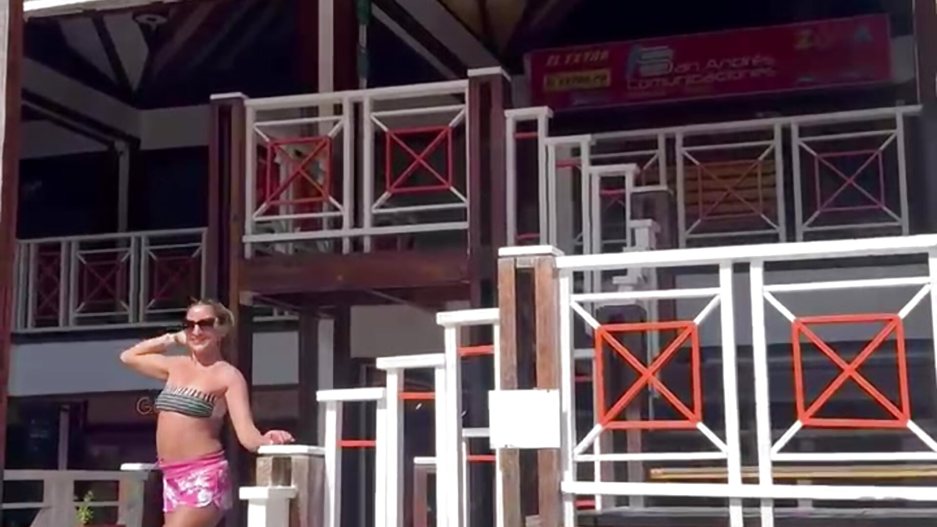 feed31mayo - video di Tayra_Pradit modella di cam