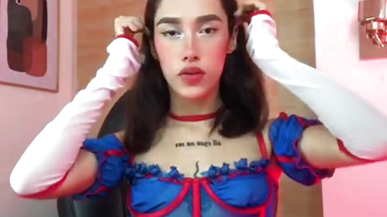THE SEXY TEEN😈😈