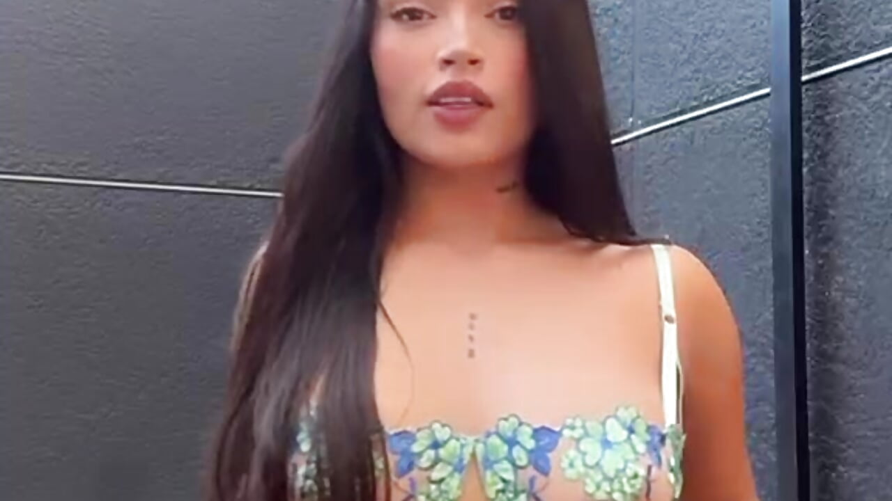 I hope to see you tomorrow 😘 - Video von emma_carterr1 Cam-Model