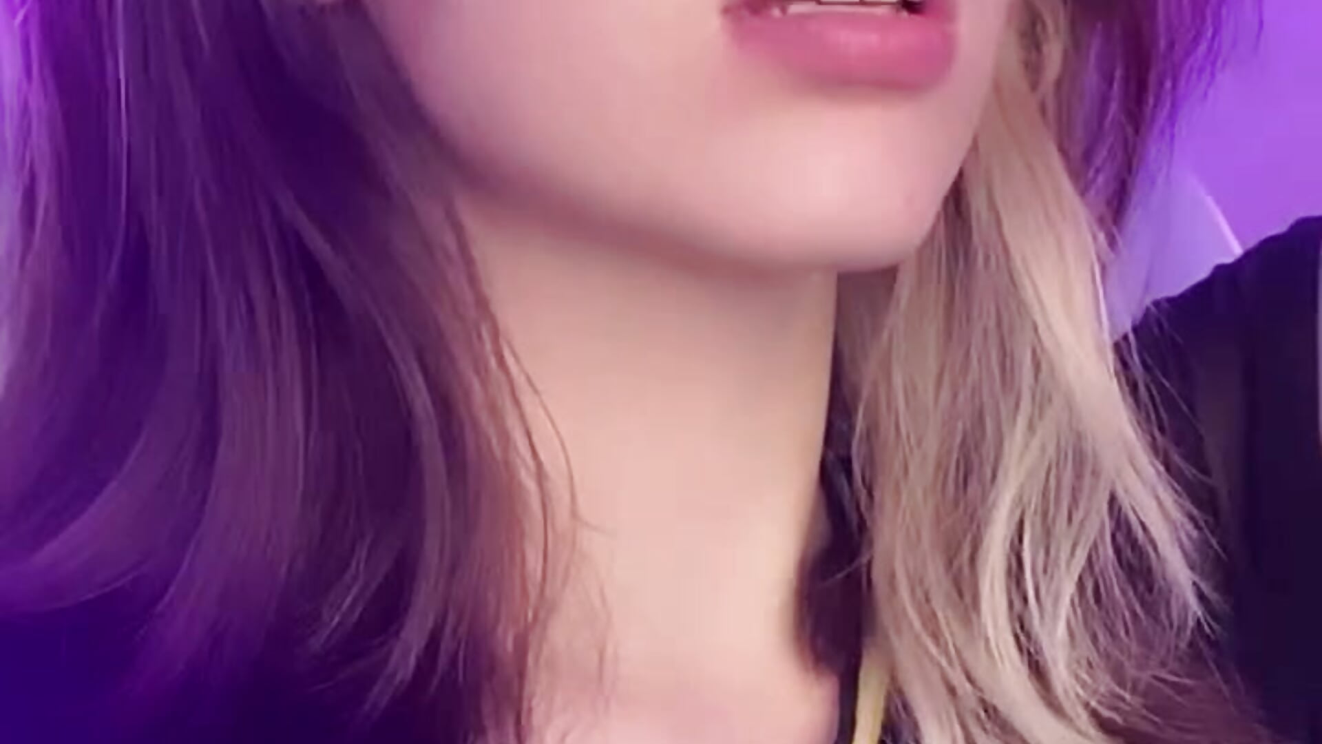 EYE CONTACT ❤️‍🔥 - Vídeo de cherrybom969, modelo de vídeos