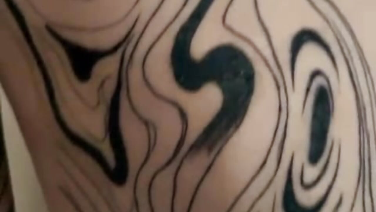 tatto😎 - video by mikeysloan cam model