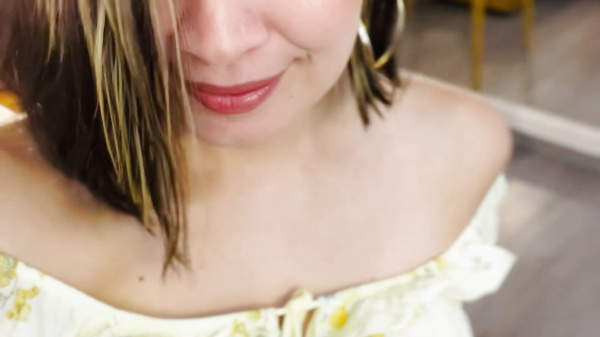 Yellow roses - video av adarussell cam model