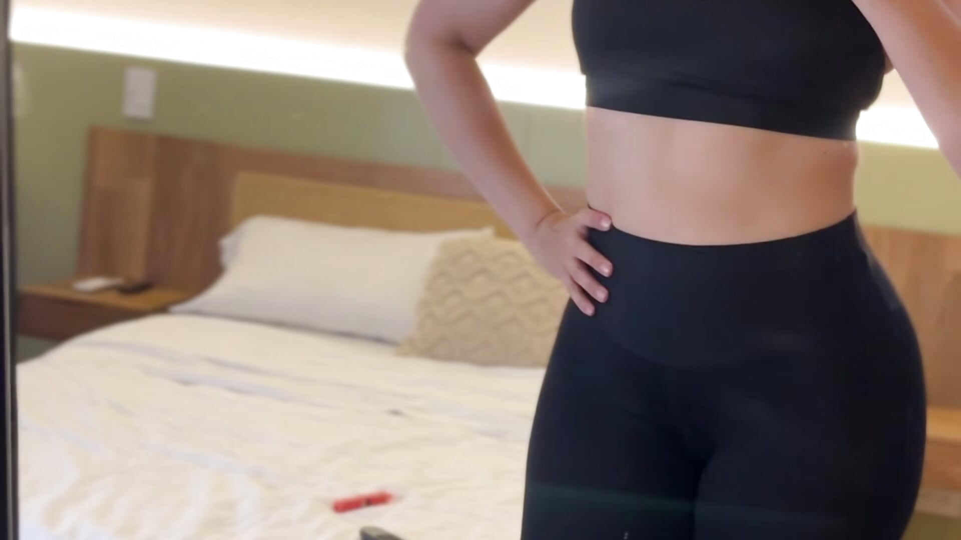 “Thanks to you, I am stronger in both body and mind.” - video by adarussell cam model