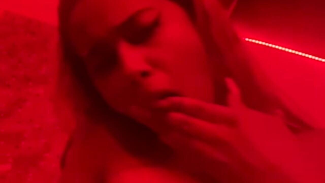 in those crazy days🎈 - video by Deimom-Emma cam model