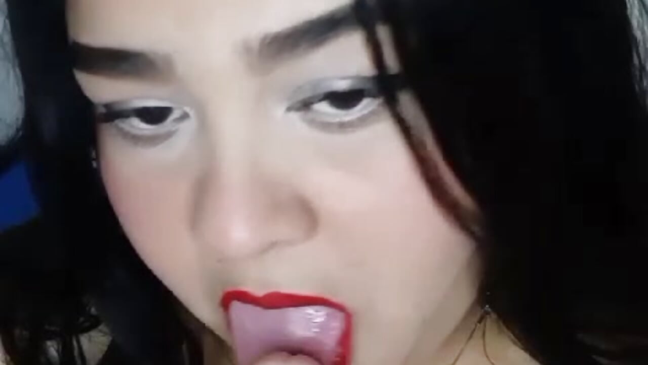 Sloppy blowjob🤤