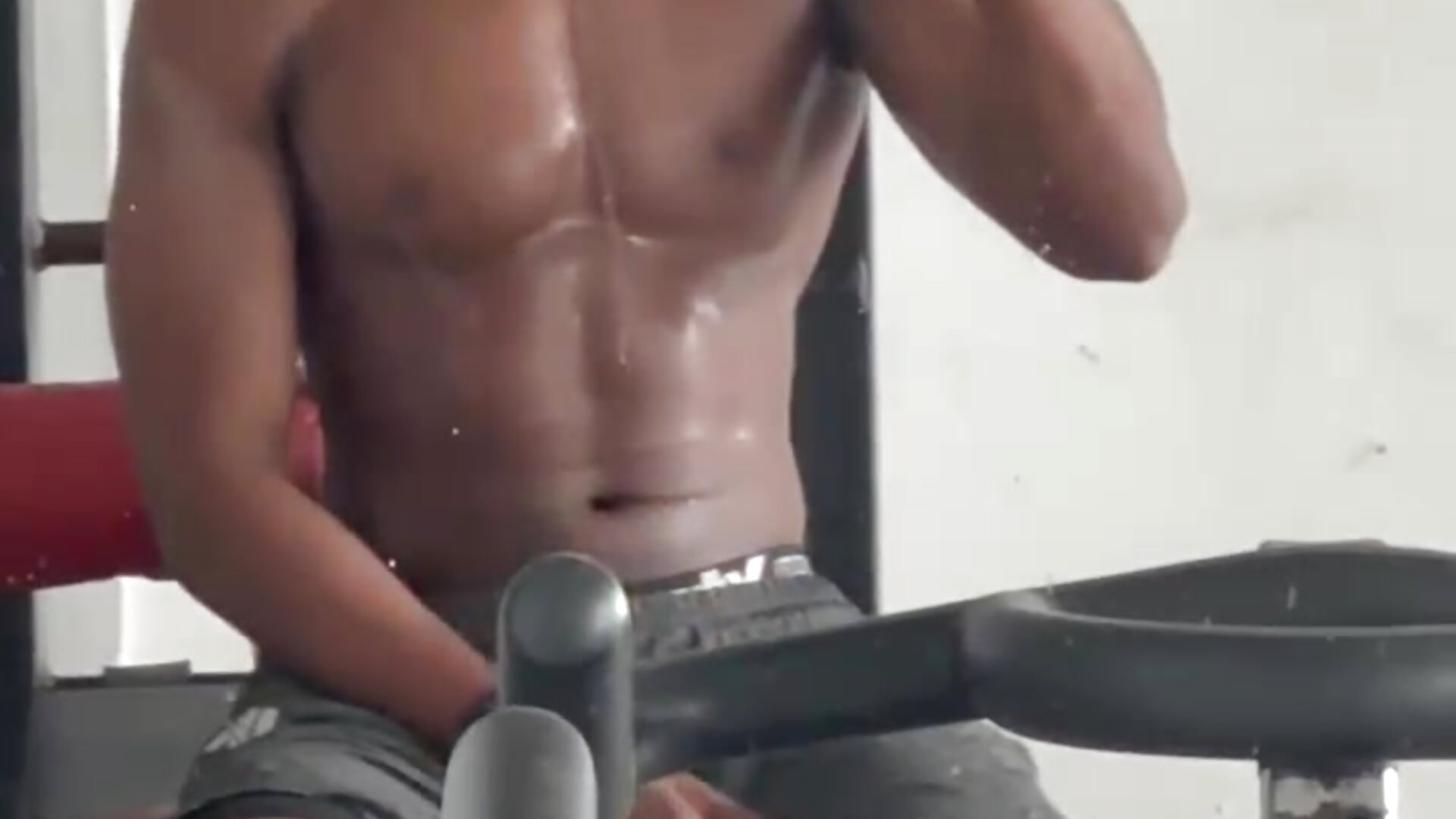 i have been training, do you like that you see ? - video by KENDER21_ cam model