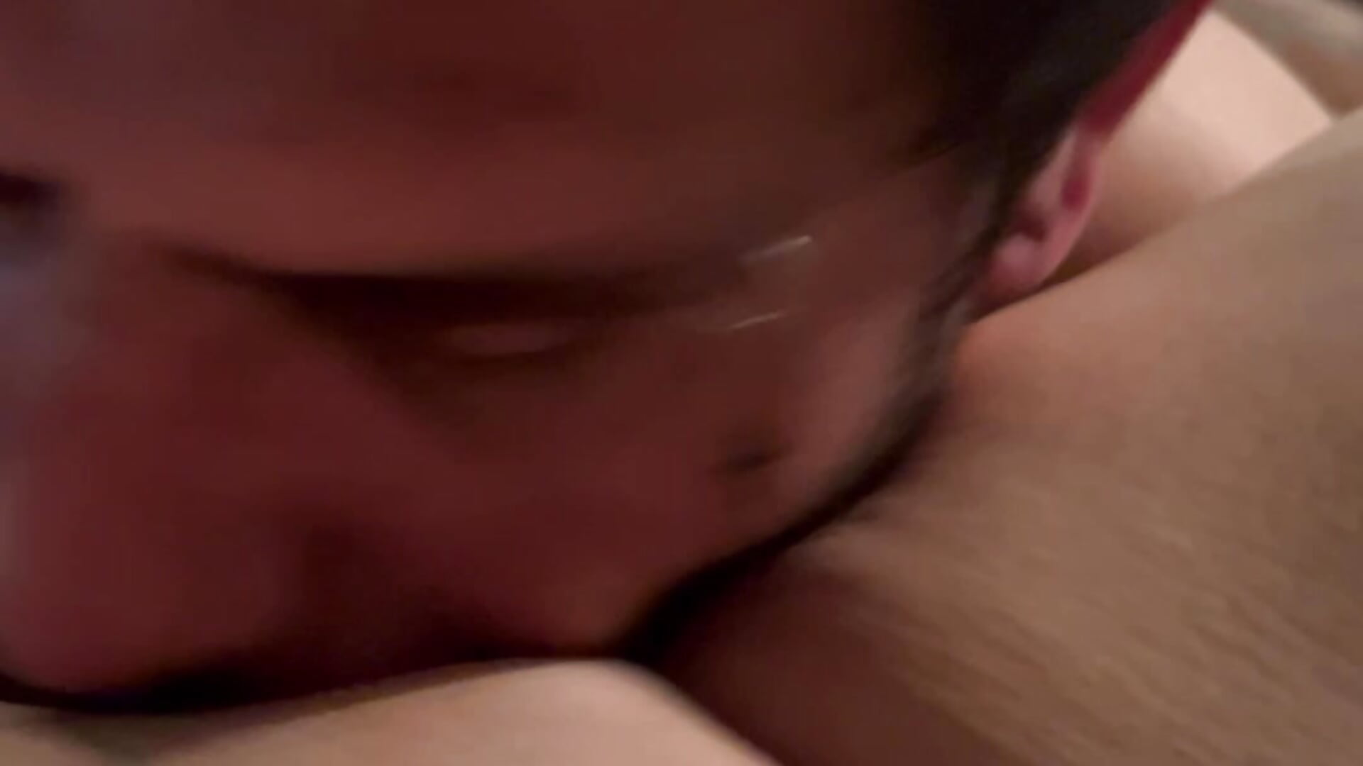 MAMI’S PUSSY TASTE SO GOOD 👅