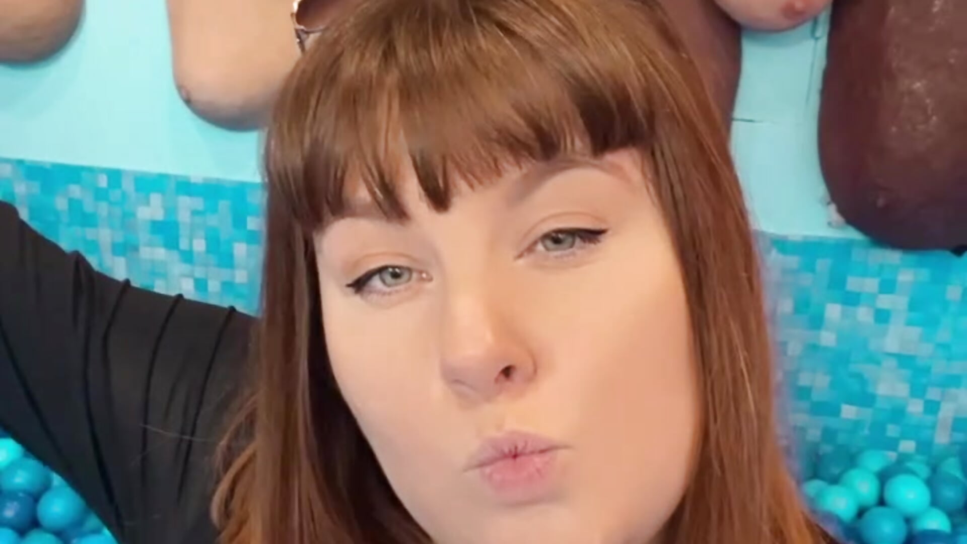 This is why I will be your new favourite - video by Annie-Louisexx cam model