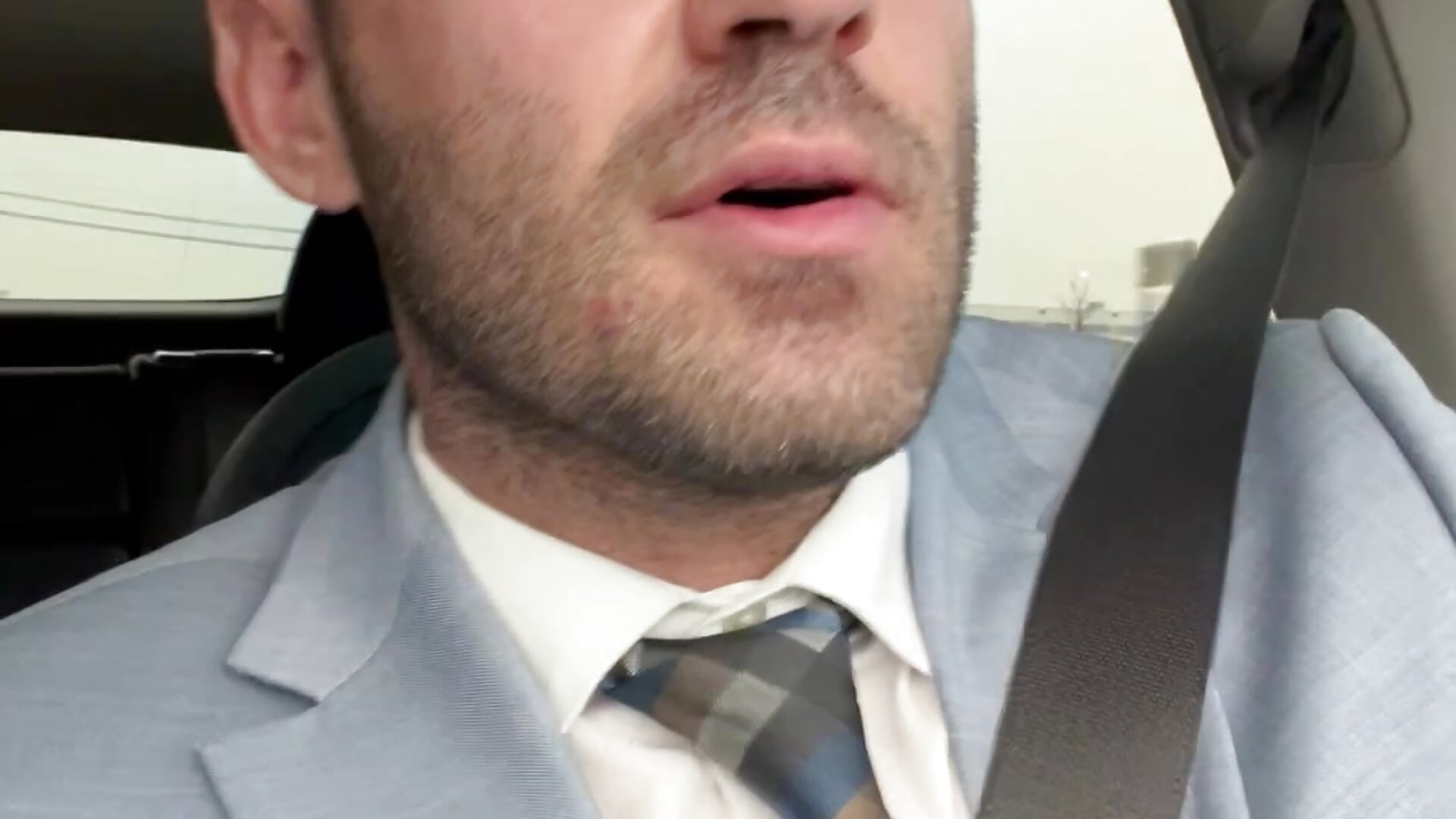 Happy Holidays to all of youn - TheNakedPreacher 캠 모델의 동영상