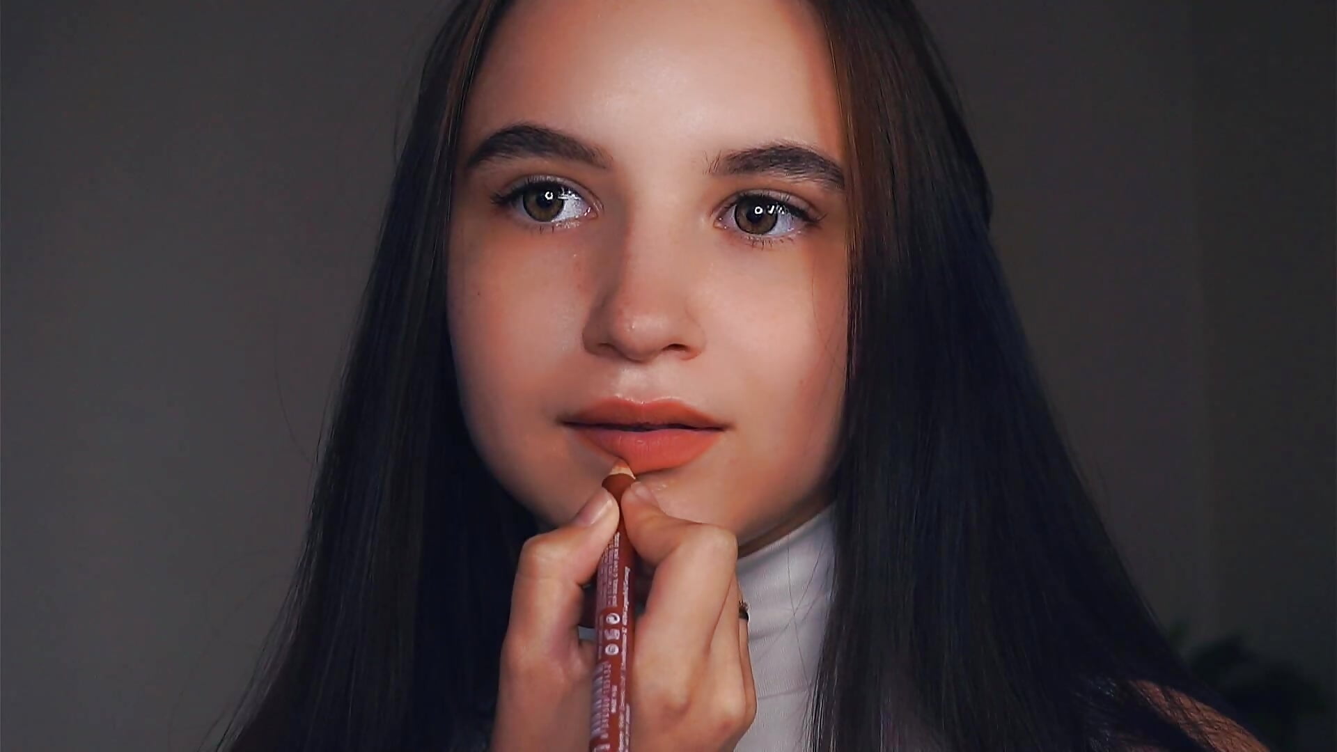 my honey lips - video by ErlinaBorer cam model