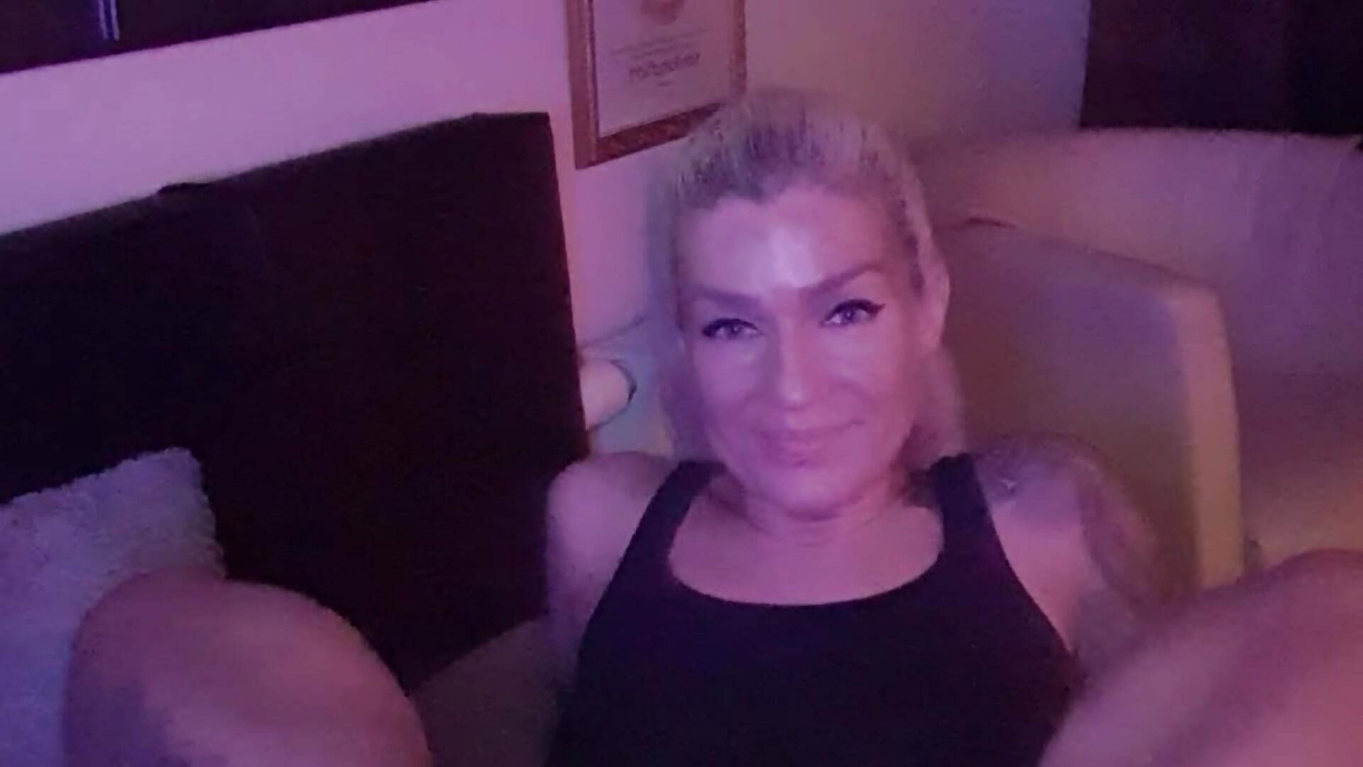 Hi.... Welcome😊 - video van Lara_SecretLady cam-model