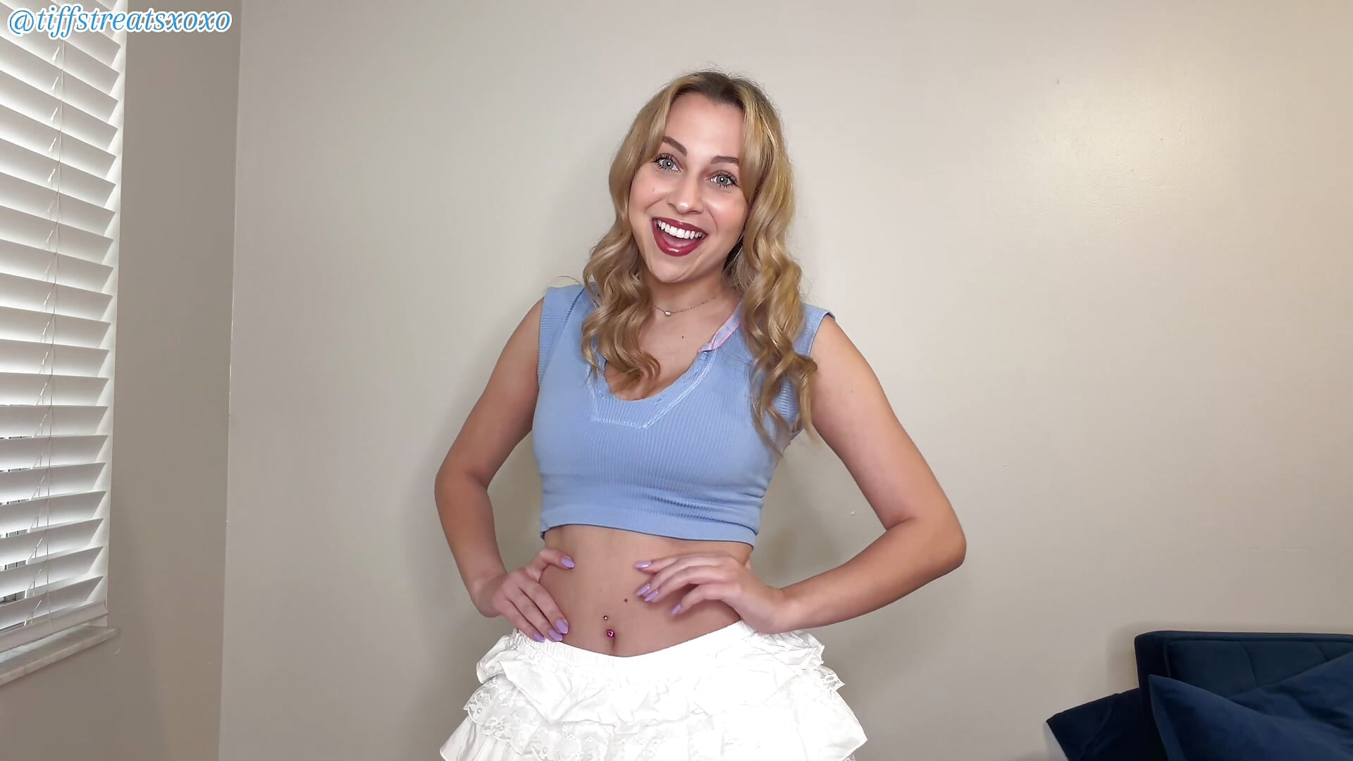 worship my smelly farts – видео вебкам-модели tiffstreatsxoxo