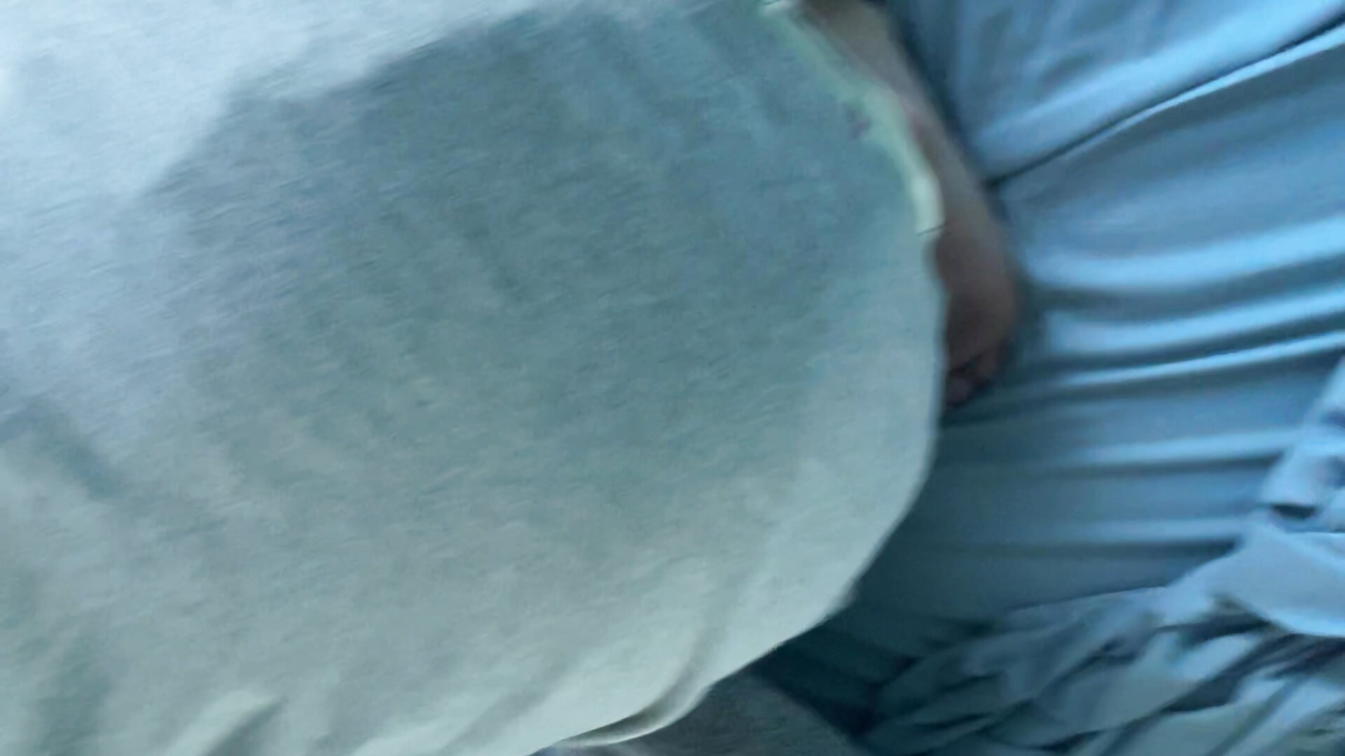 Morning fart (beta safe) - vidéo du modèle de showcams tiffstreatsxoxo