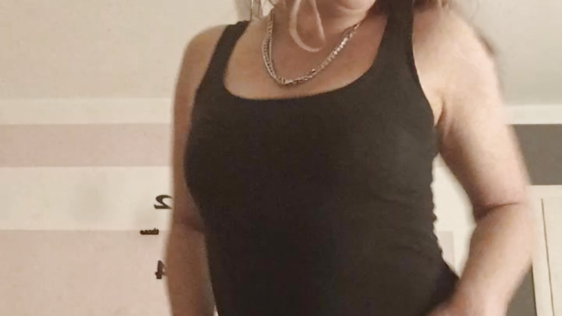 Ich bin definitiv alles andere als brav … - βίντεο μοντέλου Missnikita6