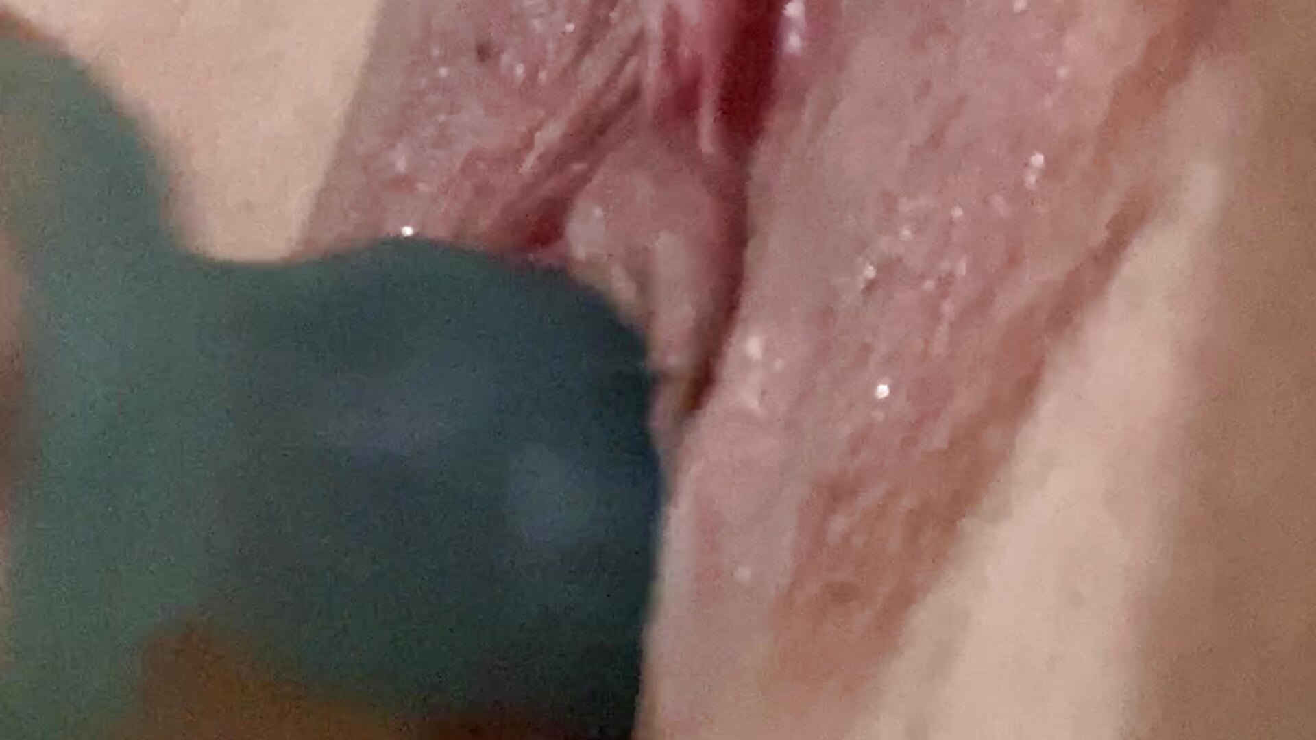 Self pleasure - video by naughtywifenxtdoor cam model