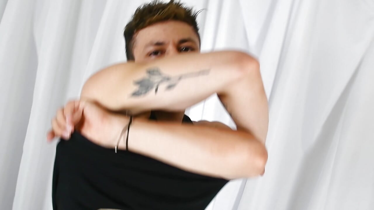 mmmm nice - vidéo du modèle de showcams Angel_Cuervo