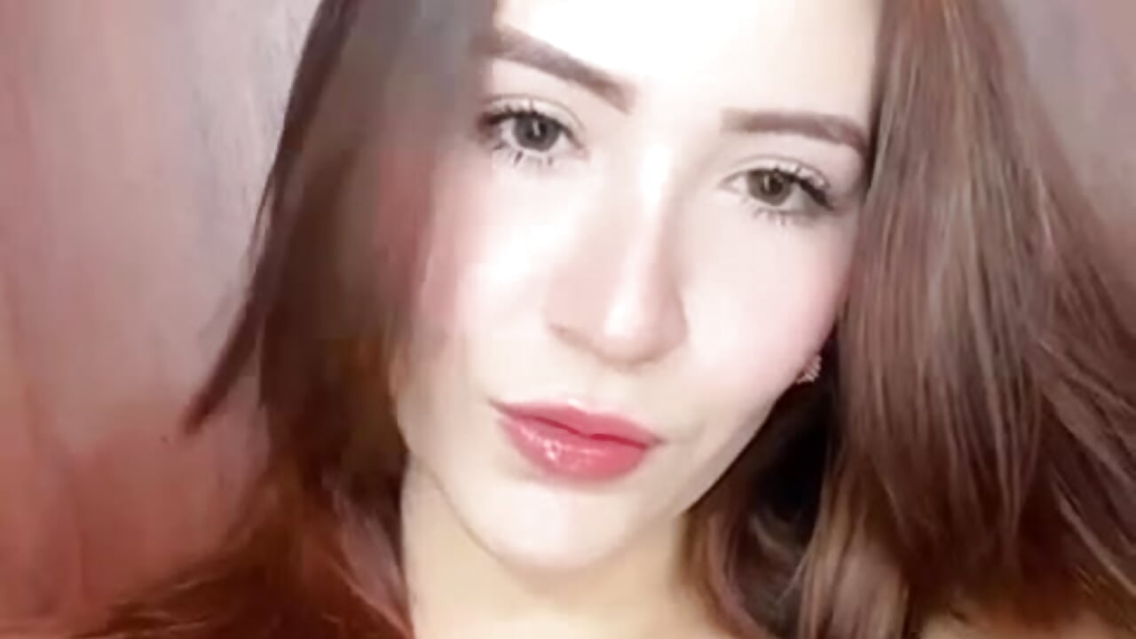 delicate and beautiful Thalia - video by sweet_thalia_ cam model