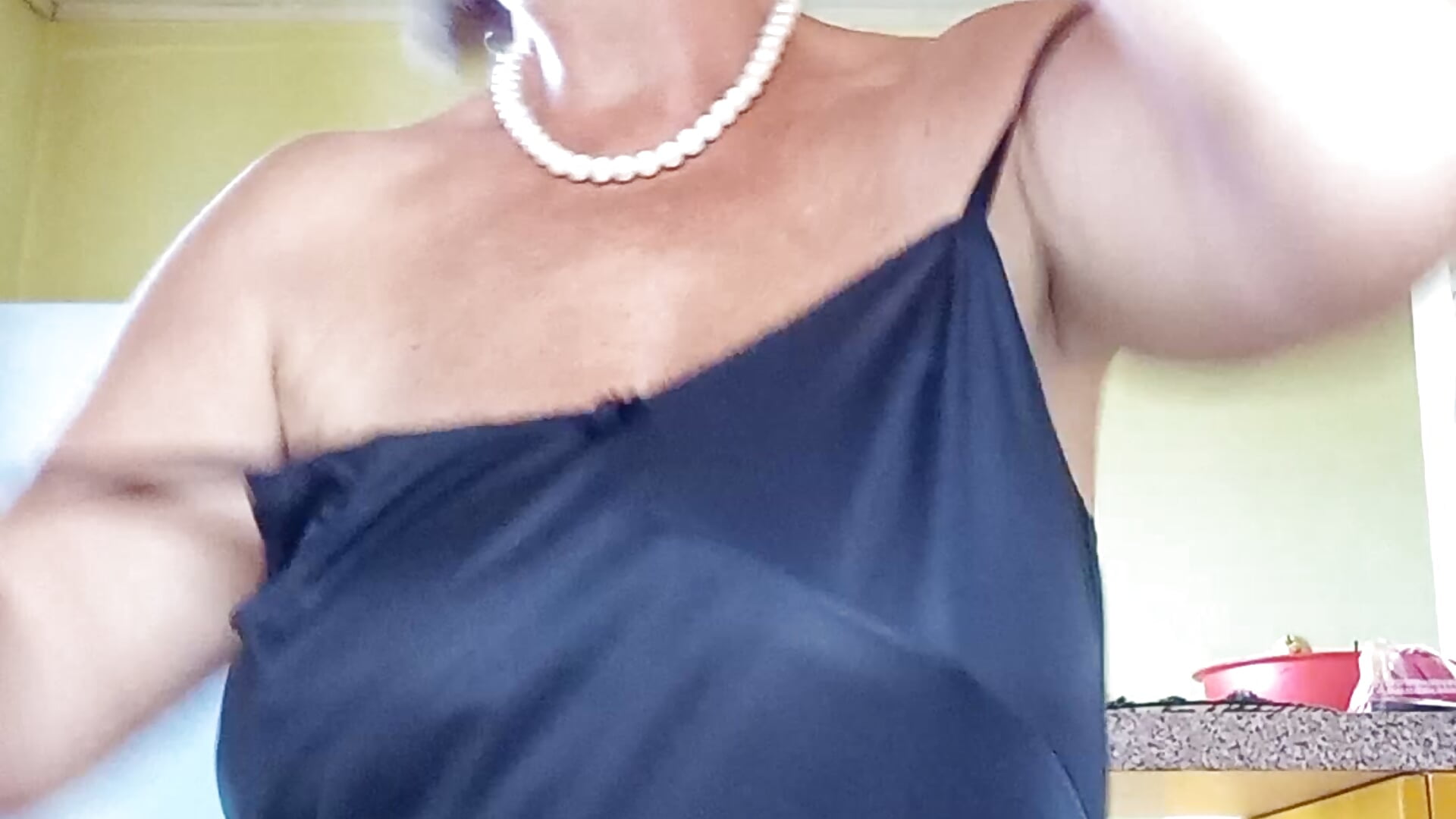 I cook stuffed peppers - video by GypsyEsmeralda cam model