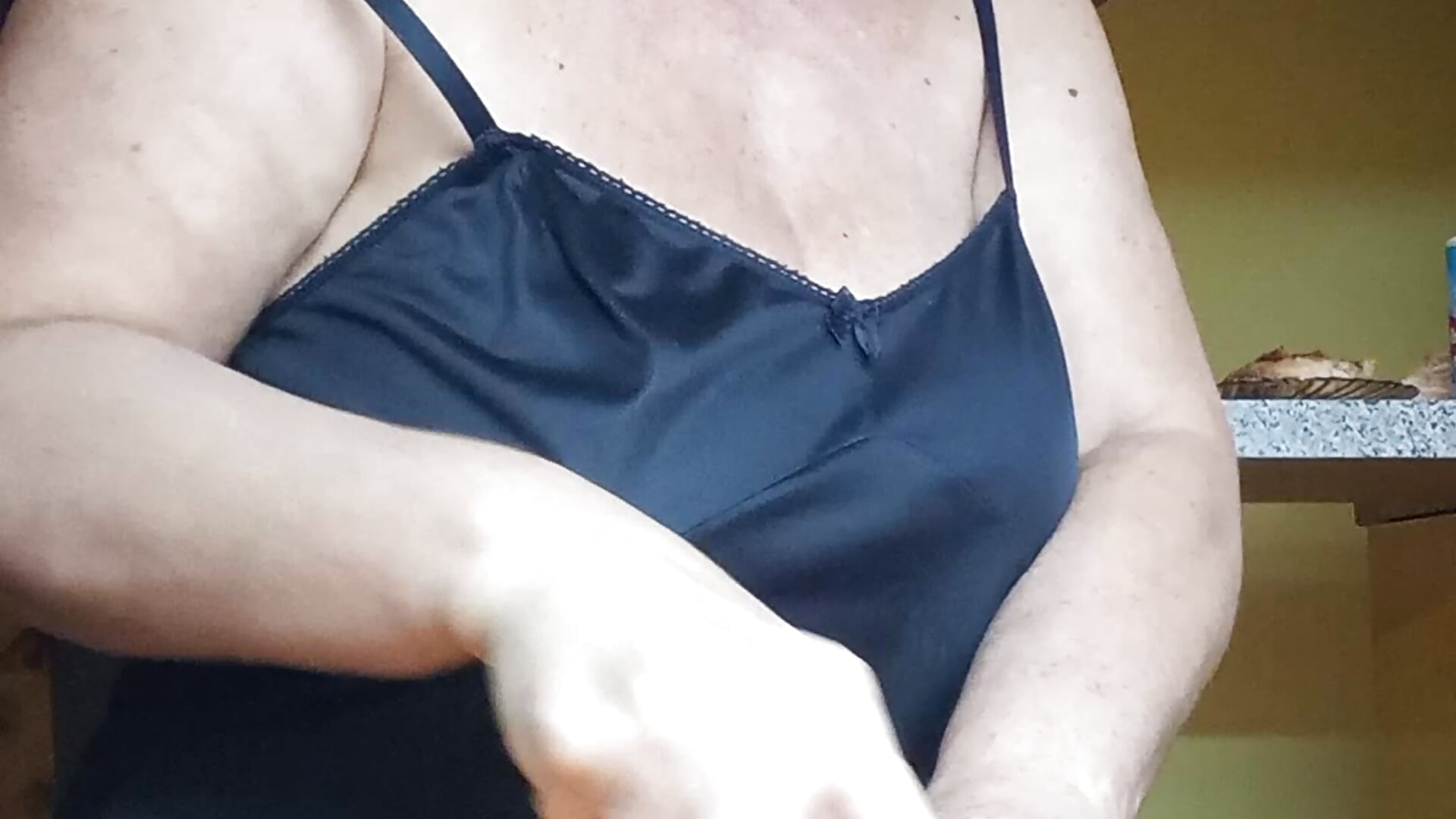 kitchen - video by GypsyEsmeralda cam model