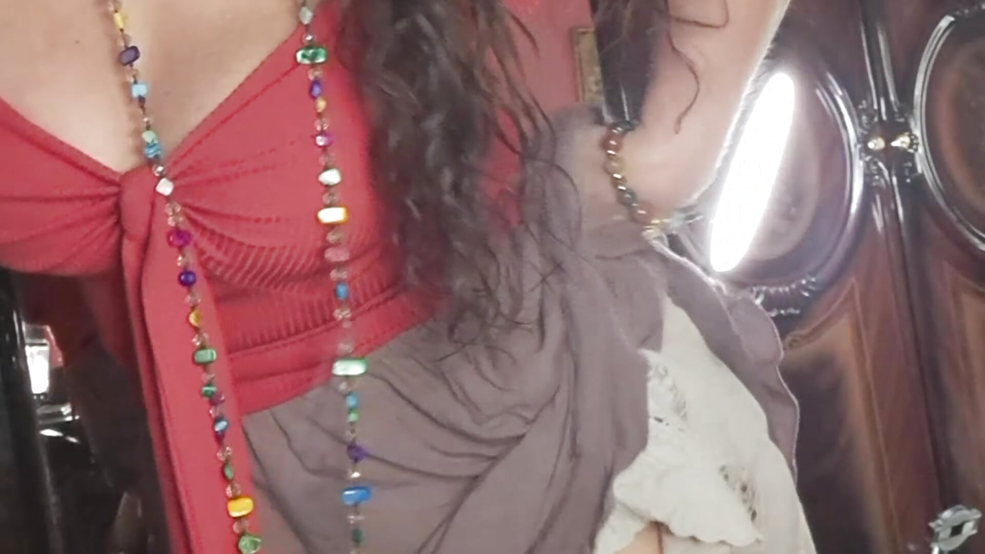 LOVE ME WHITH  ElVIS.... – видео вебкам-модели GypsyEsmeralda