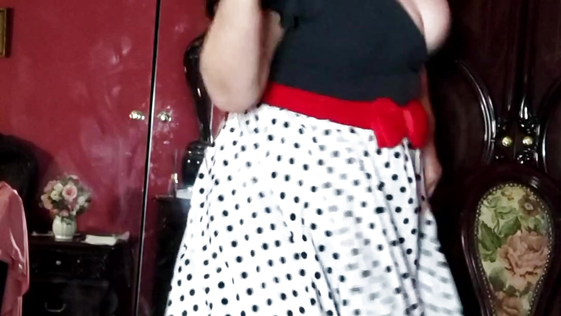 Elvis Presley with Esme! And you? Just don't stop! - video by GypsyEsmeralda cam model