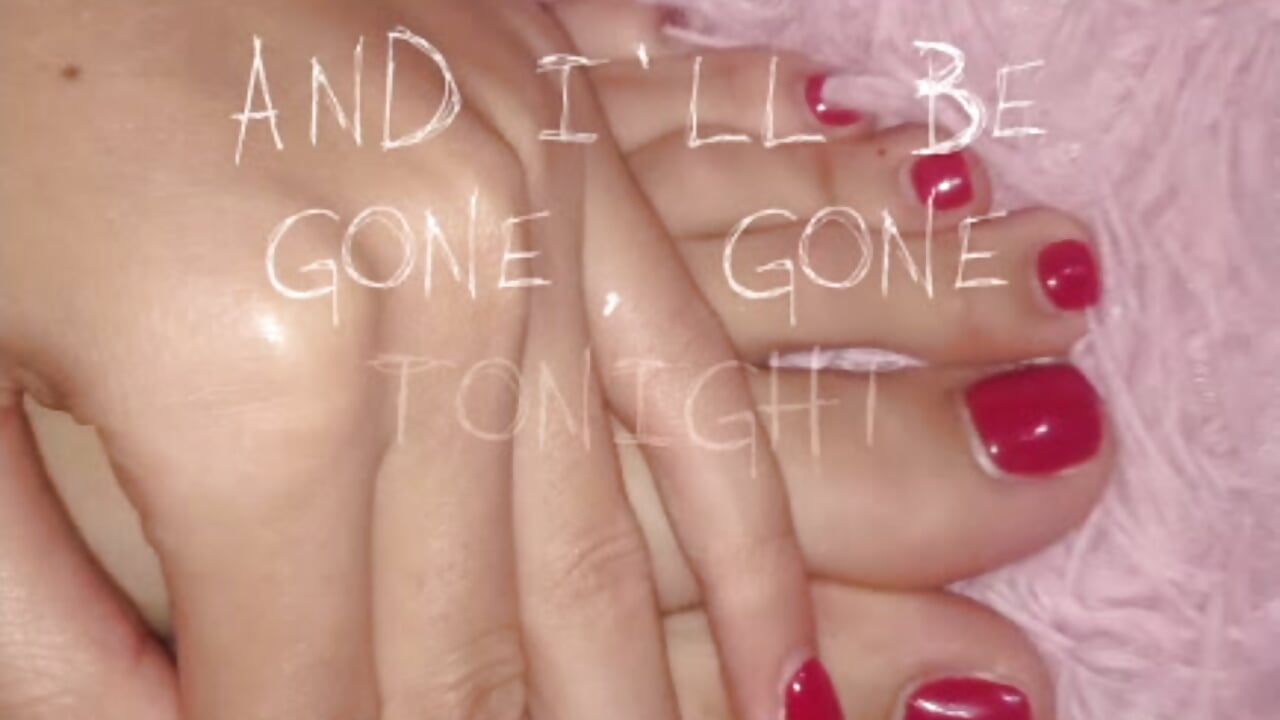 Small details that also know how to attract attention – видео вебкам-модели CATALAIA_STOMM