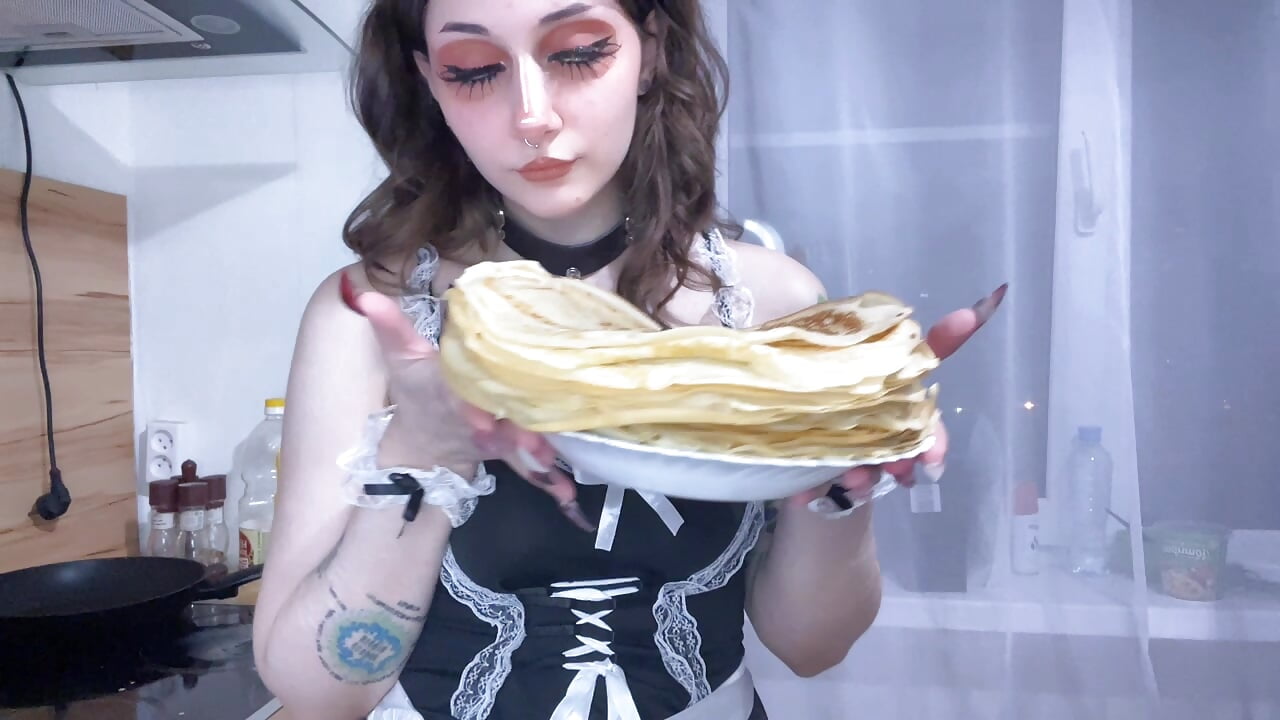06.10.2025 /cook pancakes on stream/ - video by _Devill_Baby cam model