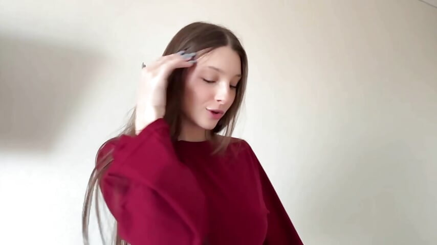 profile - video oleh GeorginaCurvin kamera model