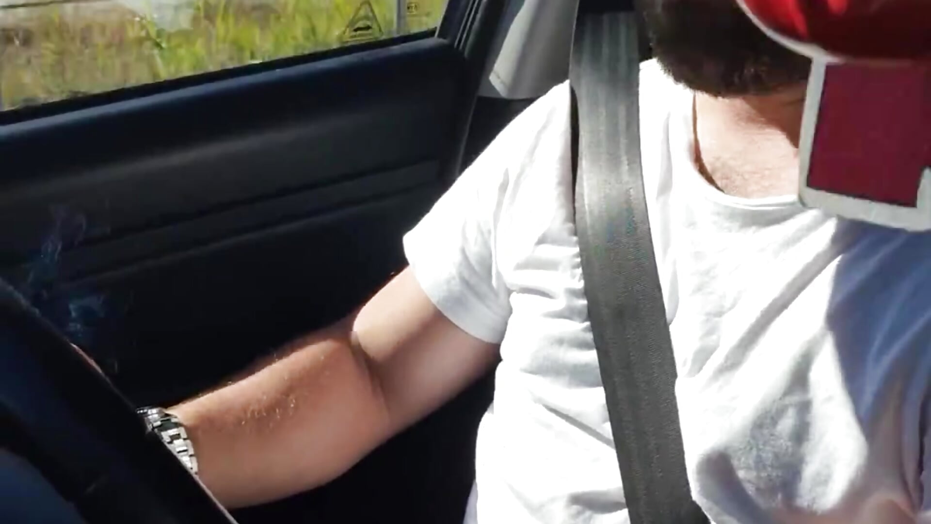 Jerk off in the car