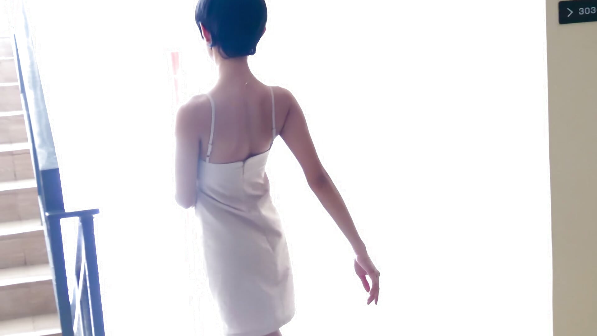 Walk on high heels 👠 - video by Notaestheticallykylinee cam model