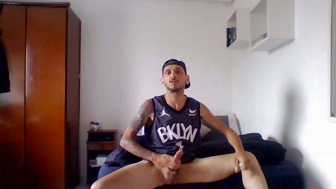 Punhetinha com egg / Jerking with a egg toy - Video von GregRodrz Cam-Model