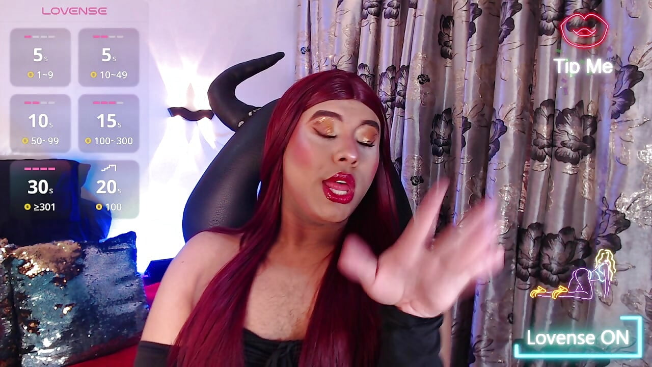 my sexy  face mmm - Emili_Roux 캠 모델의 동영상