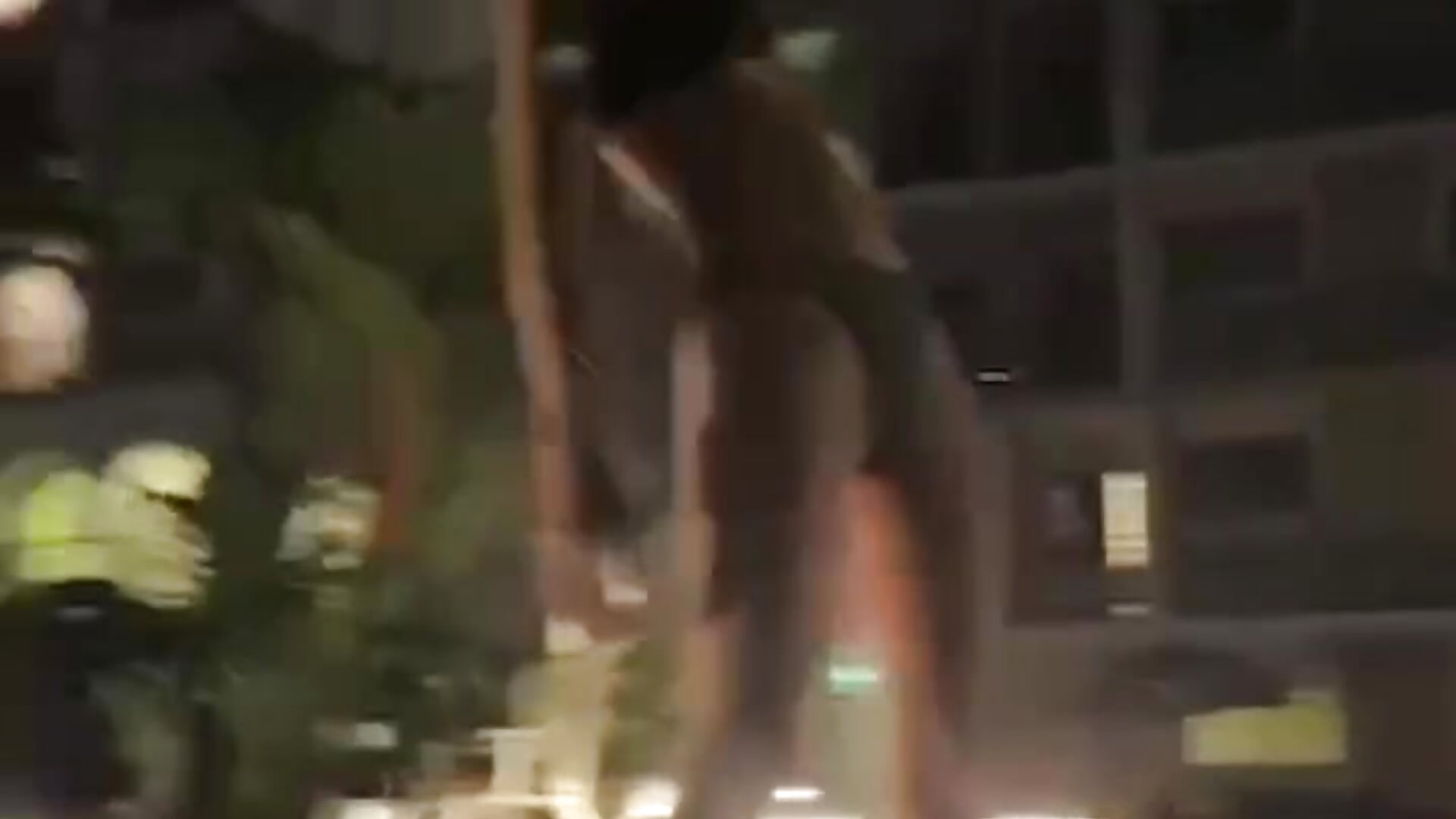 游泳跳舞