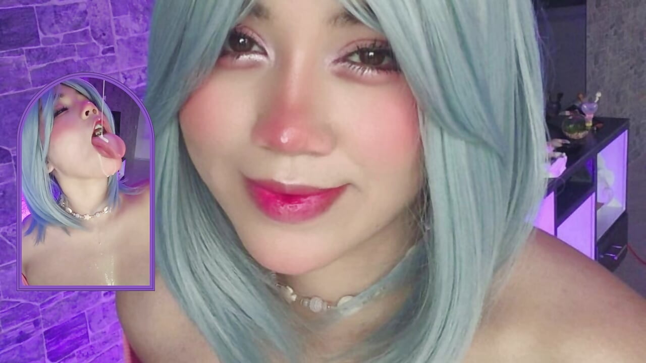 🤤 - video by emma_smile cam model