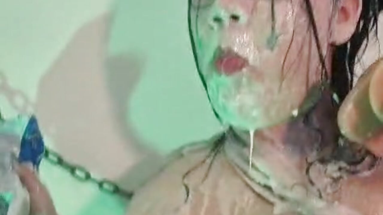 Milk shower 🤍