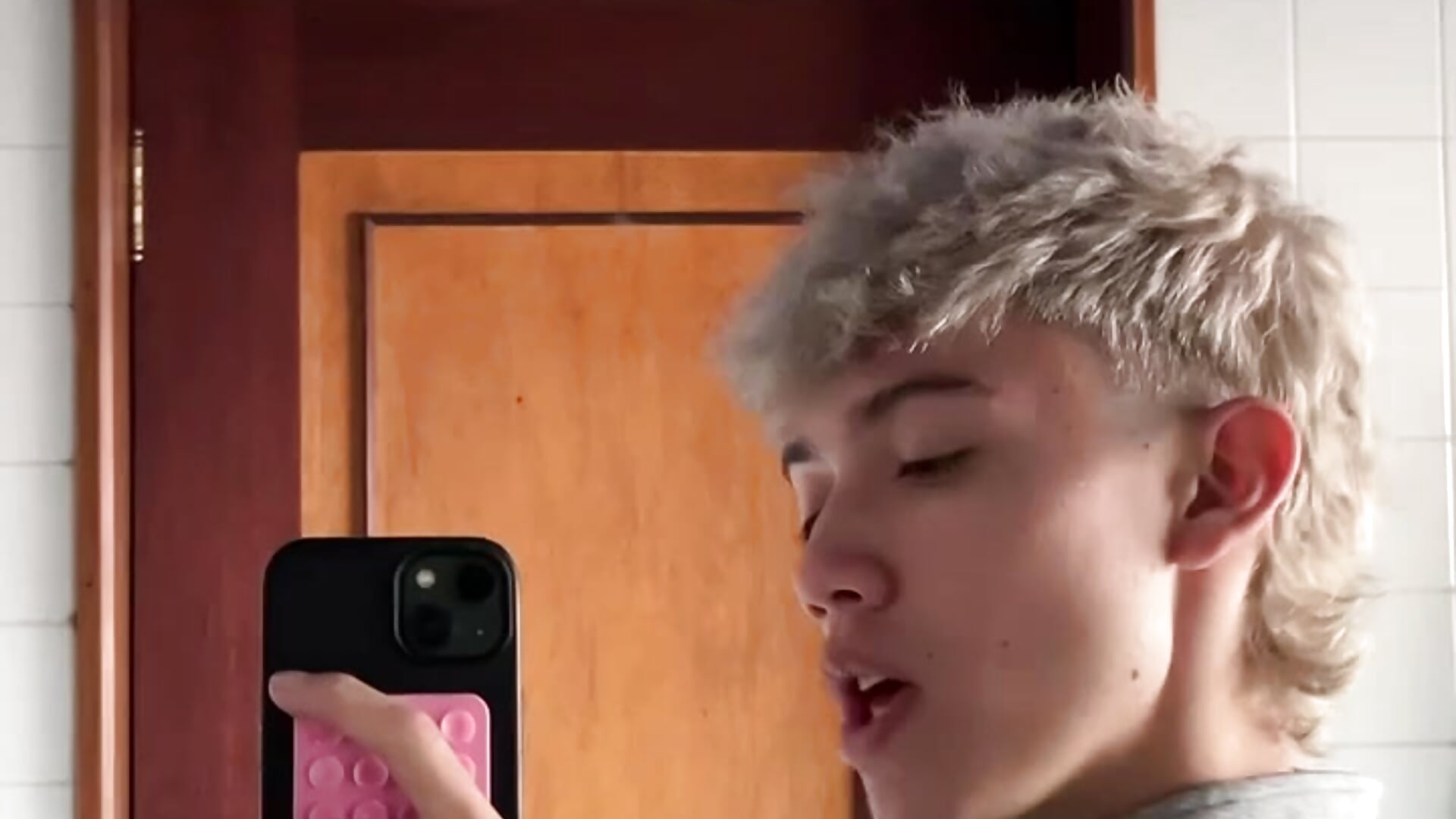 Me blonde - video by todoterrenoxx cam model