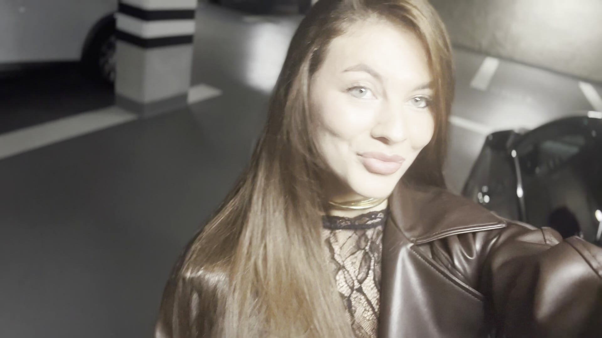 Kiss😍 - video by Julia__Star_ cam model