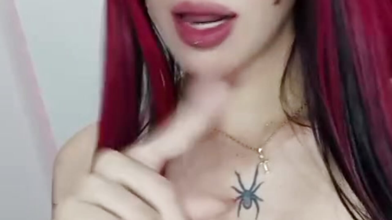 Here I am to please you😏😋😙 - video by Derieri_D cam model