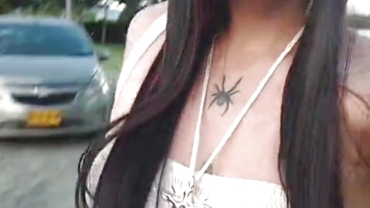 How does the white color look on me?😏🤍 - video by Derieri_D cam model