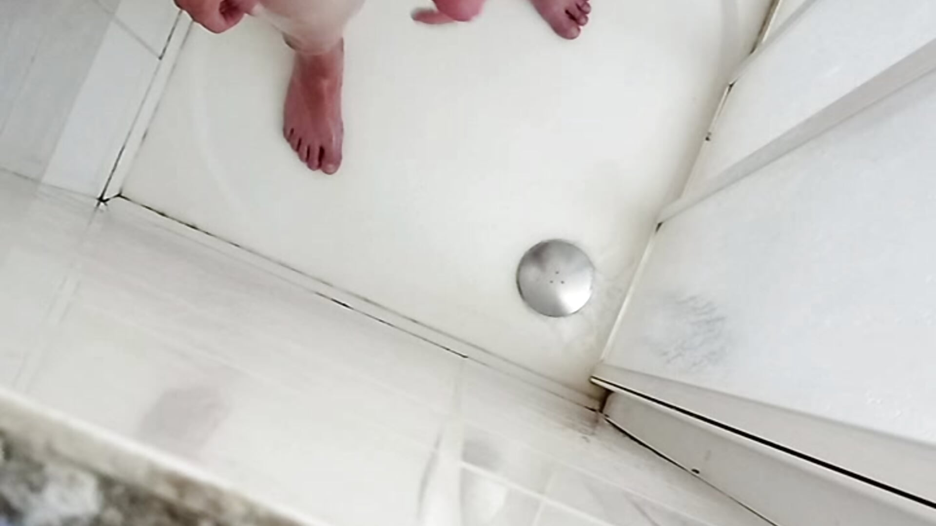 Teasing you with my 🍆