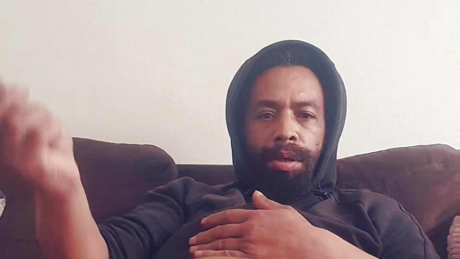 1753048982856 - βίντεο μοντέλου RentalCharmer