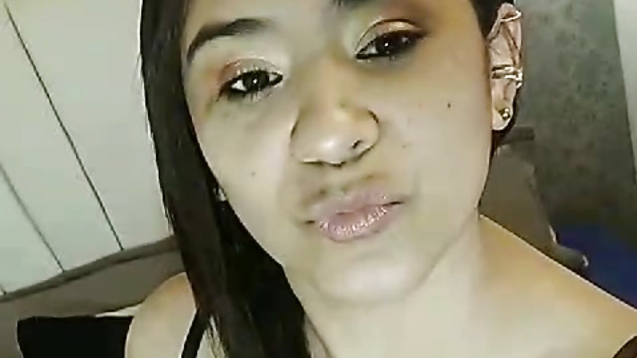 hello - video by Dixie_Lanex cam model