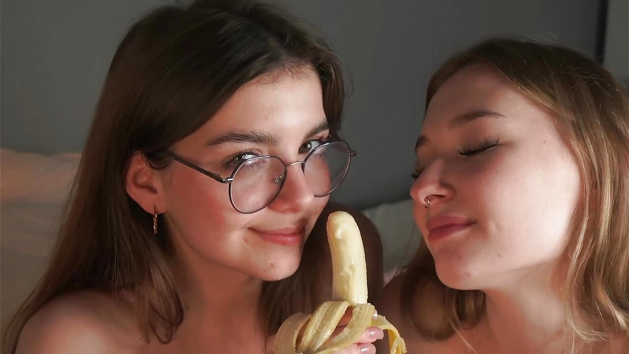 Juicy licking... - video av FlairEdgin cam model
