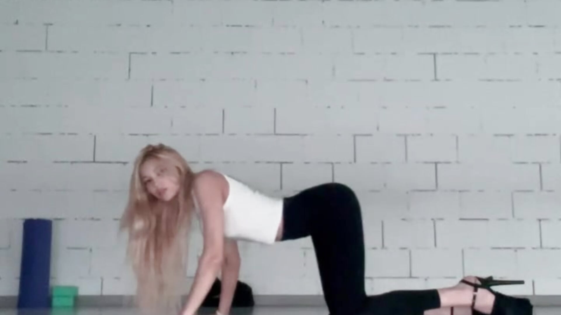 IMG_4412 - วิดีโอโดย norakisses โมเดลแคม