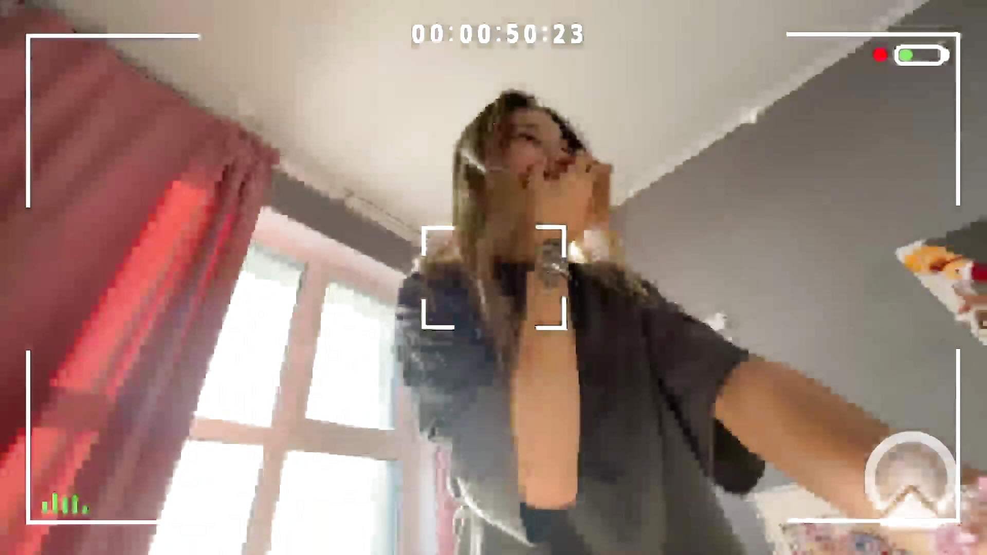 funny moment - video by norakisses cam model