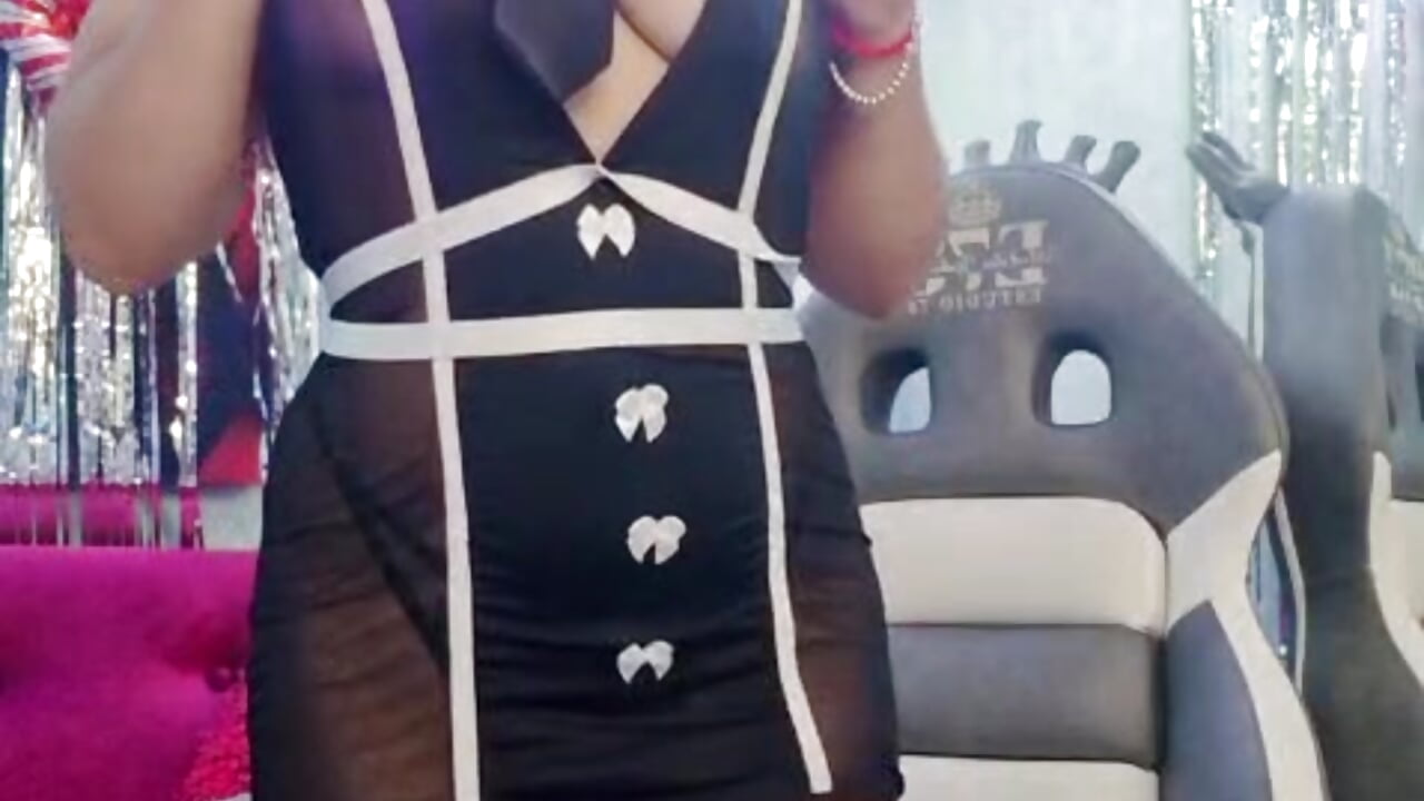 👅💦💦 - video by Tiara_rr cam model