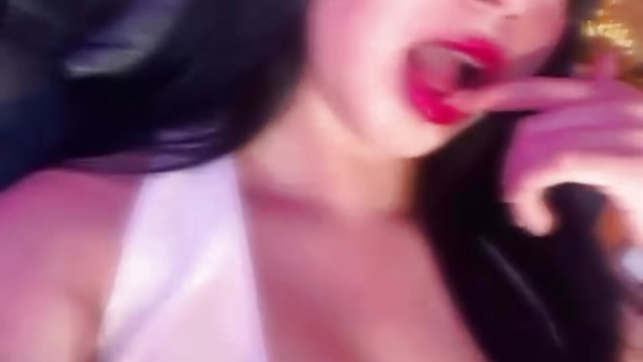 Sexy Secretary - video by AuroraFiore cam model