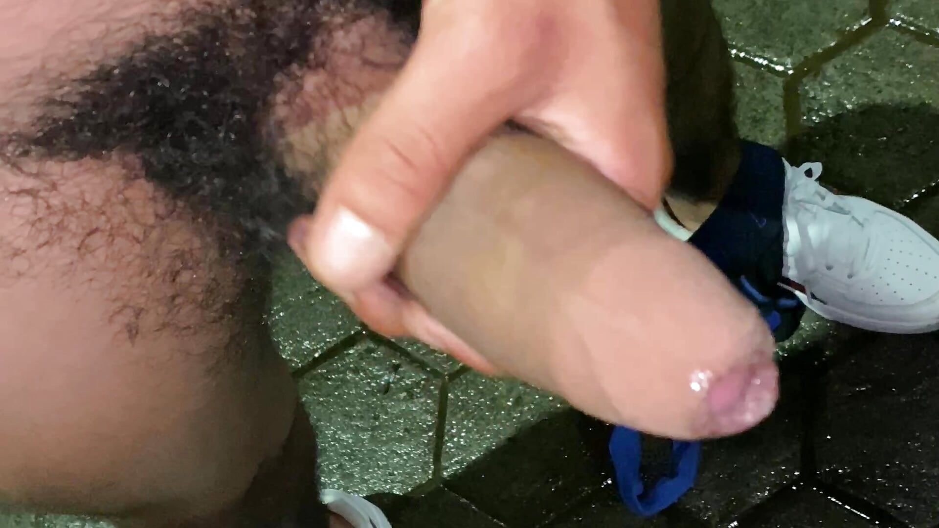 WIT SEXY BOY 🍆💦 - video by dantedesirexx cam model