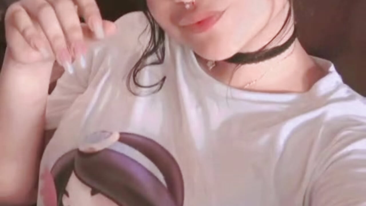 WhatsApp Video 2026-04-21 at 1,05,06 PM - วิดีโอโดย alaia_03 โมเดลแคม
